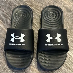 Youth boy’s Under Armour slides